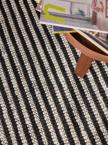Elle Decoration - Harvest Jutetæppe - 106337 Sort