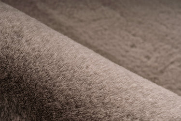 Rabbit Light Tæppe - 525 Taupe (Rundt)