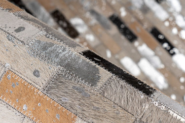 Lavin  Skind Tæppe - 525 Sort/Multi