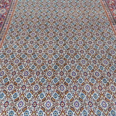 Moud mahi med silke  150x198
