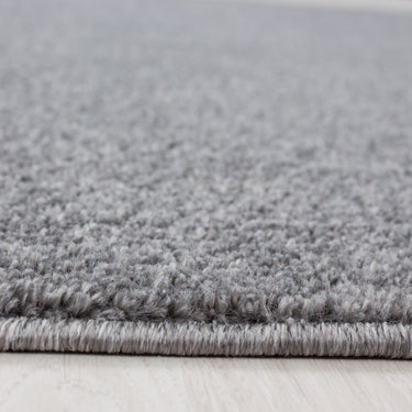 Ensfarvet  tæppe - Ata 7000 Light Grey