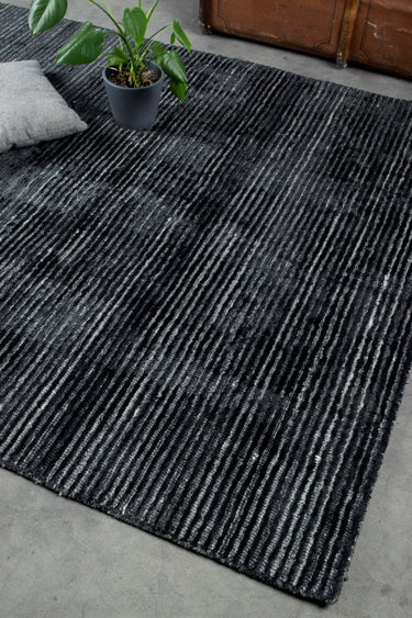 Bergen tæppe  - Black /Grey