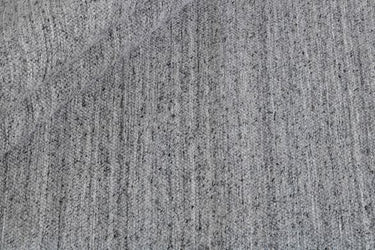 Nouveau Plain tæppe - Light grey